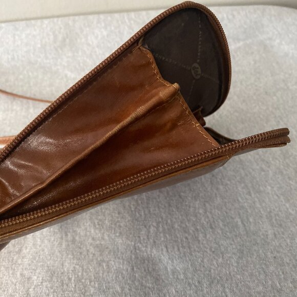 Derek Alexander Two Sided Zip Cross Body Bag Tan Premium Genuine Leather - Picture 16 of 16